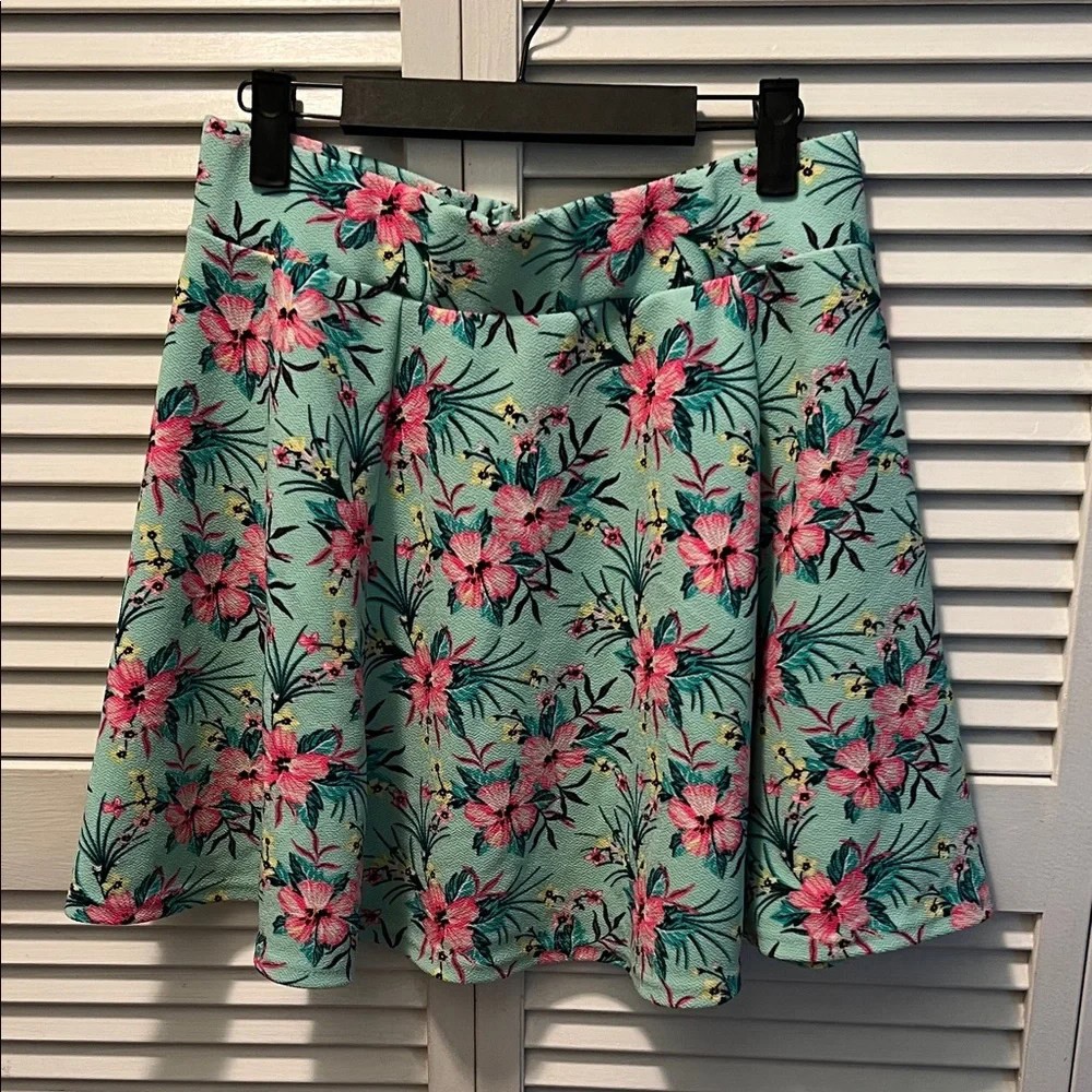#1415=H&M Floral Skater Skirt in Pink and Green - Picture 1 of 11